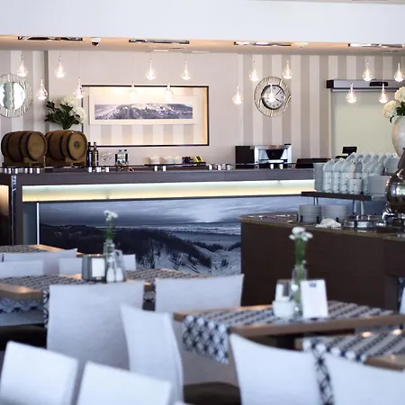 Sanatorium Uzdrowiskowe Baltyk 4* 科沃布热格